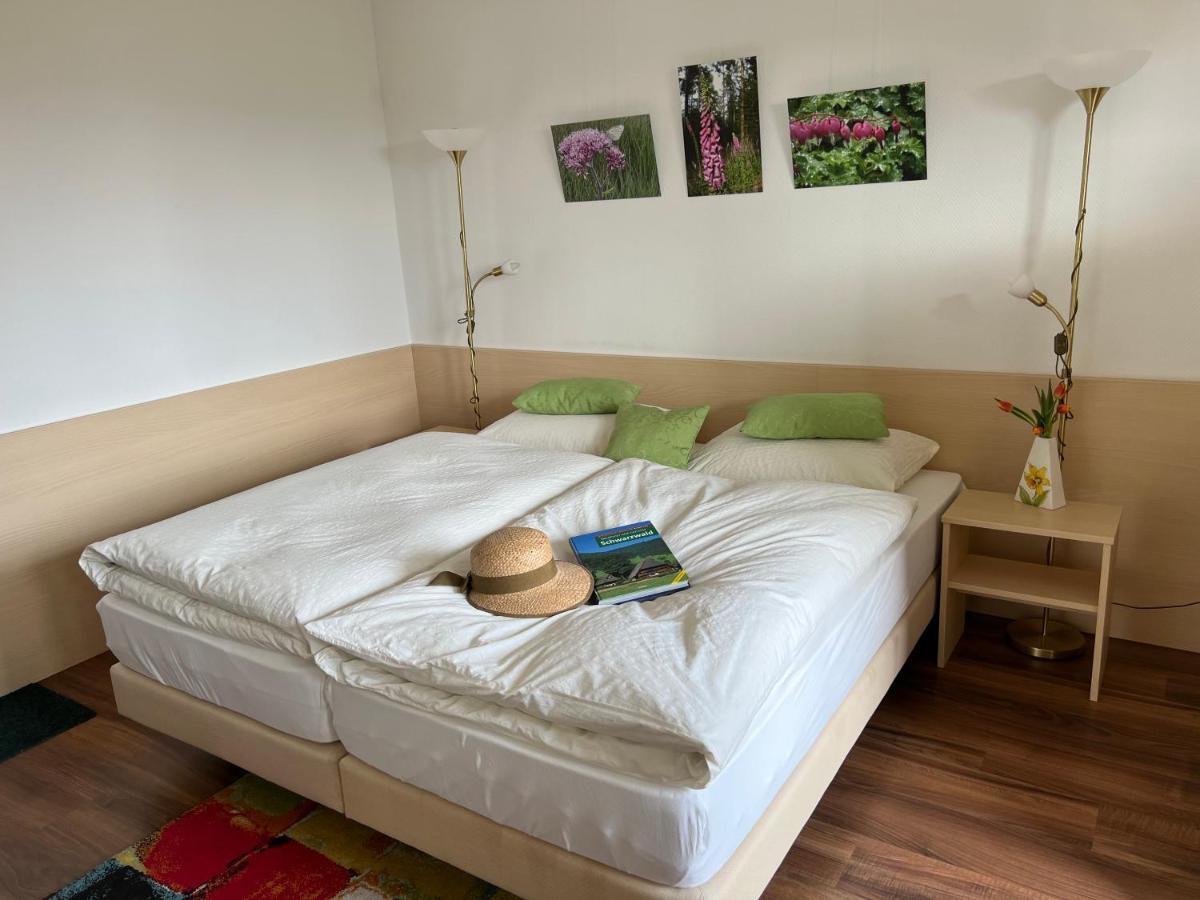 דובל Hotel Pension Heidi מראה חיצוני תמונה